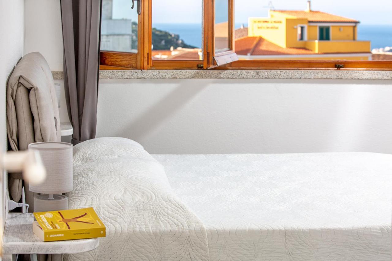 Romeo And Juliet Affittacamere Santa Teresa Gallura Εξωτερικό φωτογραφία